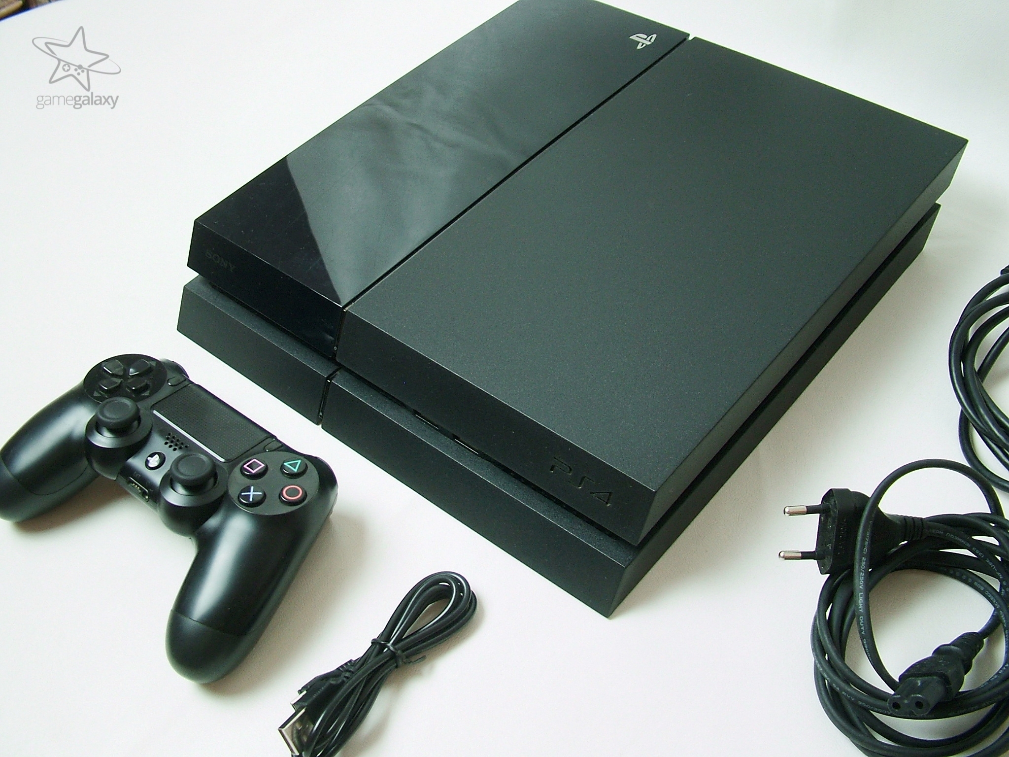 PS4 Fat 1TB / Čipovan / 30 Igre / 12.02 OFW / TOP - Slika 3