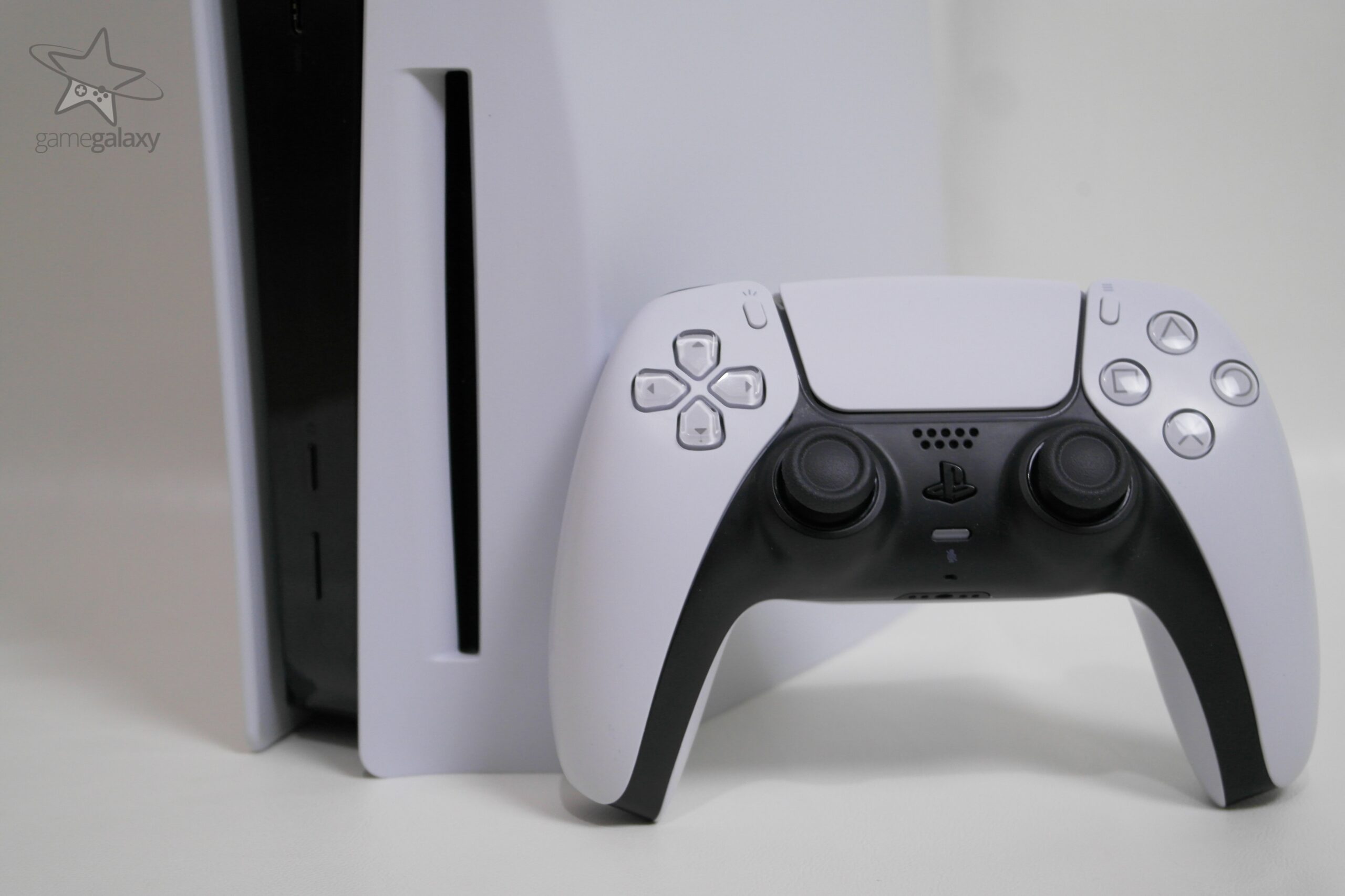 Sony PS5 Disk / Playstation 5 Disk / Garnacija / 825GB